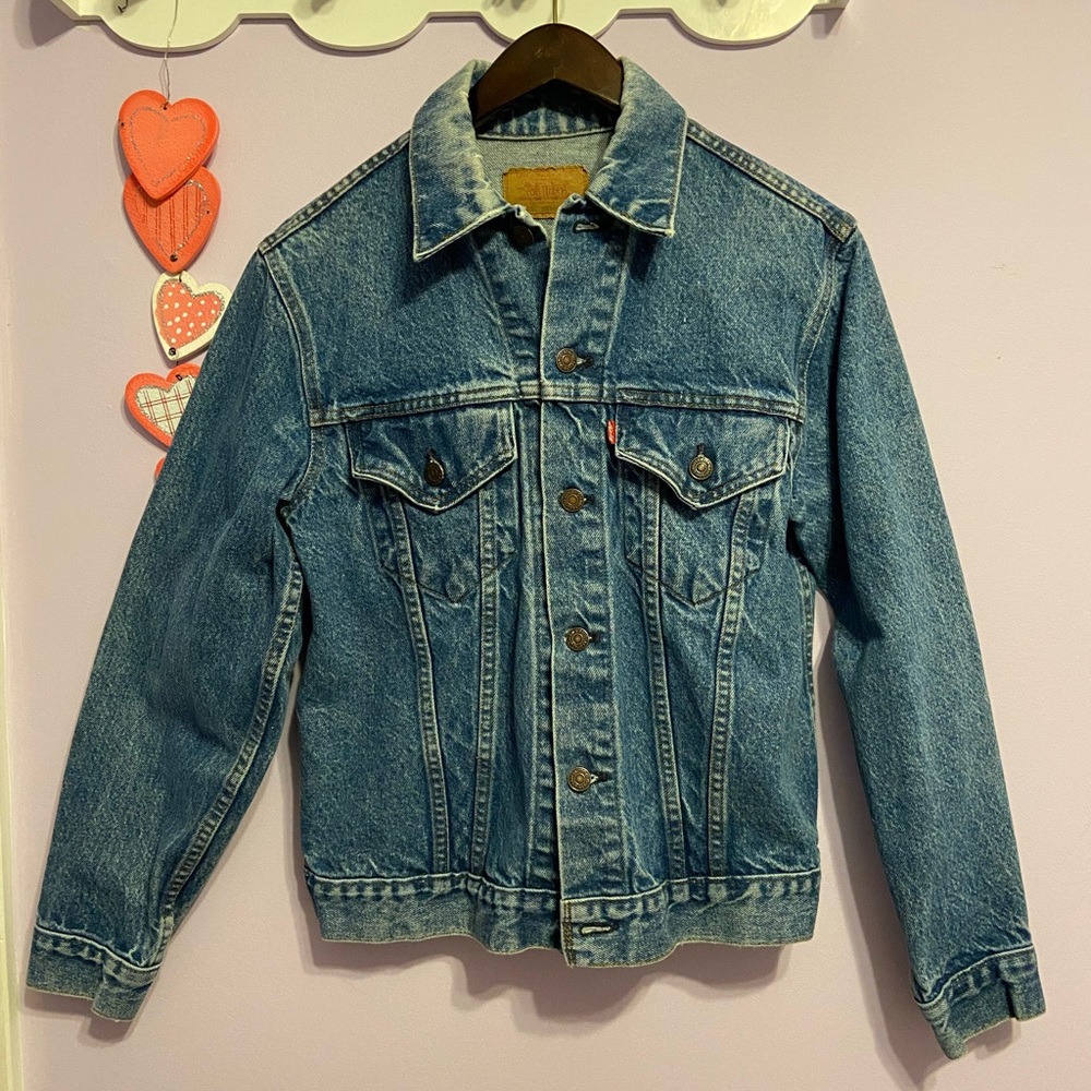 Men’s Levi Vintage Denim Distressed Jacket 38 Large